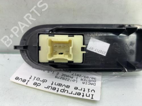 Right front window switch DACIA DUSTER (HS_) 1.5 dCi | BP39573347I26 - Image 3
