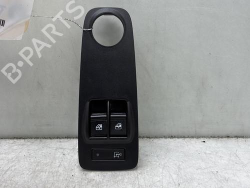 Left front window switch FIAT DUCATO Van (250_) 140 Natural Power | BP33648713I27 - Image 3