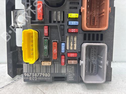 fuse-box-peugeot-3008-i-mpv-0u_-2009-2010-2011-2012-2013-2014-2015-2016-2017-36281272 main image
