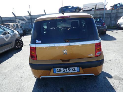 Left headlight PEUGEOT 1007 (KM_) 1.4 HDi | BP19974393C28 