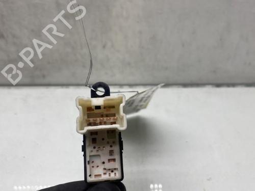 Used Right front window switch Right front window switch NISSAN MICRA III (K12) 1.5 dCi (65 hp) 19990349 19990349