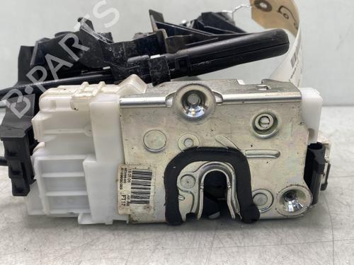 Højre bagtil lås Højre bagtil lås MERCEDES-BENZ B-CLASS Sports Tourer (W245) B 180 CDI (245.207) (109 hp) 33830489 33830489