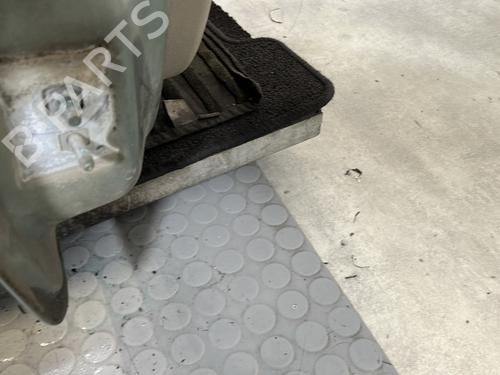 Right front door RENAULT CLIO III (BR0/1, CR0/1) 1.5 dCi (BR17, CR17) | BP31646823C3