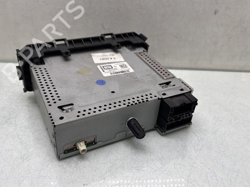 Used Radio Radio RENAULT TWINGO II (CN0_) 1.5 dCi 75 (75 hp) 33484482 33484482