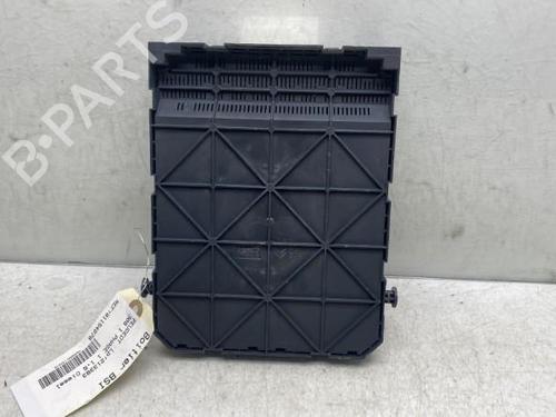 Used Fuse box Fuse box PEUGEOT 308 I (4A_, 4C_) 1.6 HDi (90 hp) 19952210 19952210