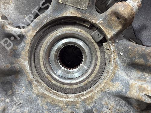 Used Left front steering knuckle Left front steering knuckle PEUGEOT 508 SW I (8E_) 2.0 HDi RXH Hybrid4 (200 hp) 34242791 34242791