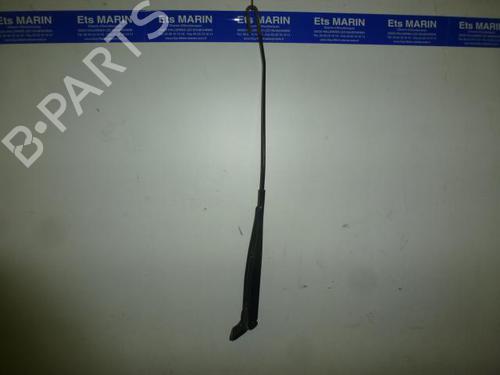 Used Front windshield wiper arm MERCEDES-BENZ A-CLASS (W168) A 170 CDI (168.008) (90 hp) 20020941