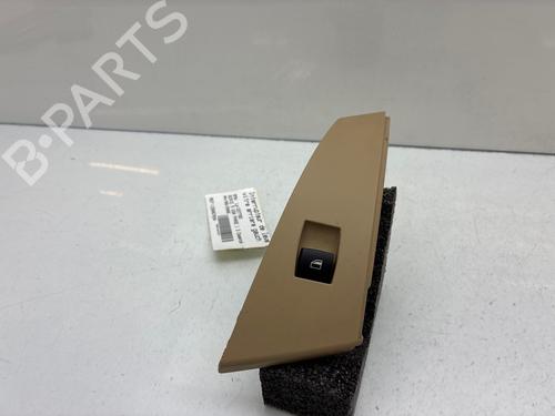 Comutador vidro trás esquerdo Comutador vidro trás esquerdo BMW 5 (E60) 530 xi (258 hp) 35987654 35987654