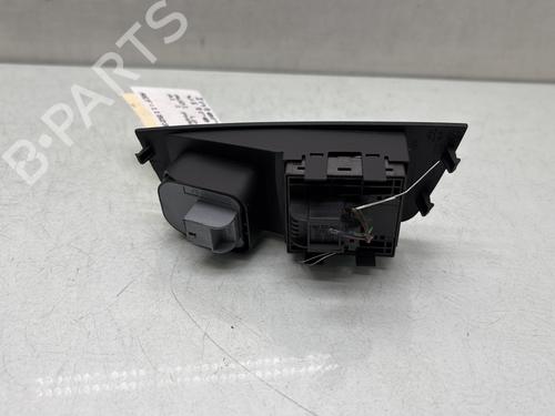 Left front window switch AUDI A1 (8X1, 8XK) 1.6 TDI | BP33238556I27 - Image 2