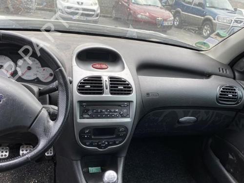 Left front fog light PEUGEOT 206 Hatchback (2A/C) 1.4 i | BP20659956C30 