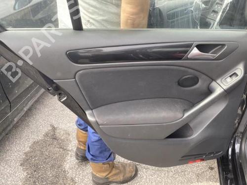 Instrument cluster VW GOLF VI (5K1) 1.6 TDI | BP20312333C47 