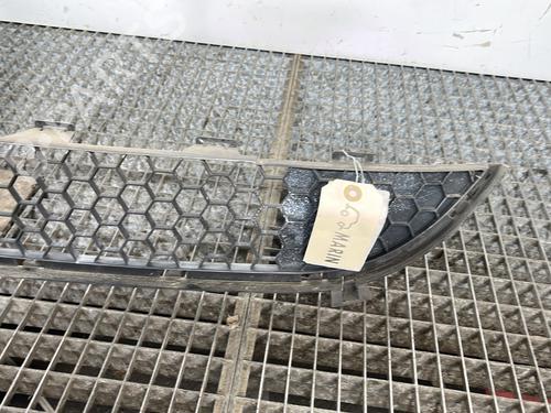 Grille PEUGEOT 1007 (KM_) 1.6 HDi | BP28522430C40