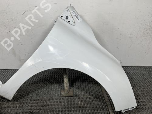 Right front fenders RENAULT CLIO IV (BH_) 1.2 16V 631002841R