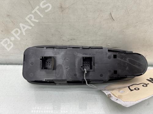 Used Left front window switch Left front window switch 36389159 36389159