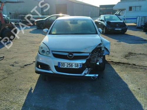 Left taillight OPEL VECTRA C GTS (Z02) 1.9 CDTI (F68) | BP25758748C34 