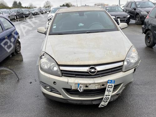 Right taillight OPEL ASTRA H GTC (A04) 1.9 CDTi 16V (L08) | BP25758819C35 - Image 4