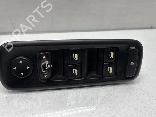 venstre-fortil-elrude-kontakt-citroen-c8-ea_-eb_-2002-32292523 main image