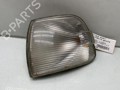 Blinklys fortil venstre VW TRANSPORTER T4 Van (70A, 70H, 7DA, 7DH) 2.5 TDI (102 hp) 31294245