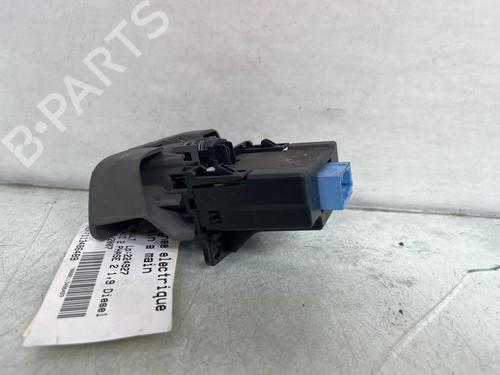 switch-renault-scenic-ii-jm01_-2003-2004-2005-2006-2007-2008-2009-2010-36248817 main image