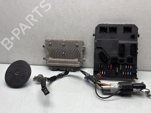 Used Electronic module PEUGEOT 206 Hatchback (2A/C) 1.4 i (75 hp) 31612915
