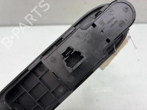 Used Left front window switch Left front window switch PEUGEOT 307 (3A/C) 1.6 HDi (90 hp) 40170796 40170796