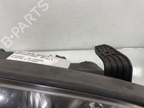 Right headlight HYUNDAI ELANTRA III (XD)  | BP20019342C29 