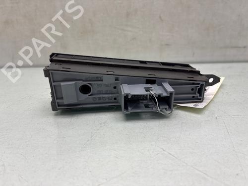 switch-vw-passat-b7-362-2010-2011-2012-2013-2014-2015-2016-36863034 main image
