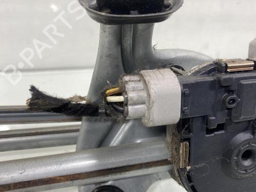 Used Front wiper motor Front wiper motor 19989691 19989691