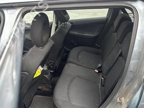 Fuse box PEUGEOT 206 SW (2E/K) 1.4 HDi | BP32024568E1 - Image 10