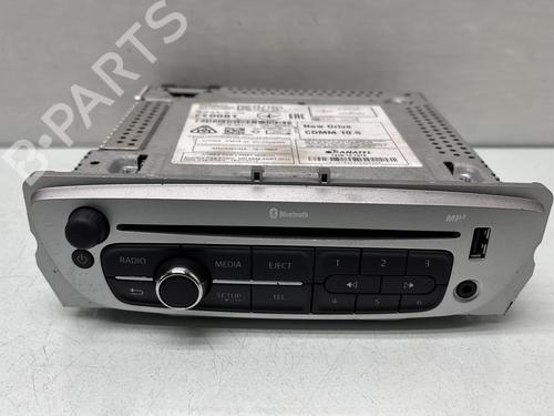 Used Radio RENAULT MEGANE III Hatchback (BZ0/1_, B3_) 1.5 dCi (BZ09, BZ0D, BZ1W, BZ29, BZ14) (110 hp) 32296978