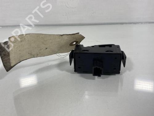 Used Warning switch Warning switch DACIA SANDERO II TCe 90 (B8M1, B8MA, B8AC) (90 hp) 20029210 20029210