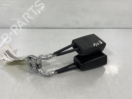 Used Seat buckle SEAT IBIZA IV (6J5, 6P1) 1.4 TDI (80 hp) 21956693