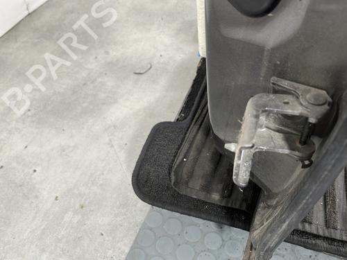 Left rear door PEUGEOT 308 II (LB_, LP_, LW_, LH_, L3_) 1.6 HDi / BlueHDi 115 | BP29842113C4 
