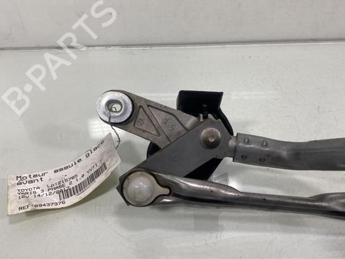 Used Front wiper motor TOYOTA YARIS (_P13_) 1.0 (KSP130_, KSP130) (69 hp) 19958685