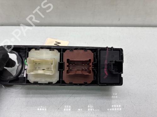Left front window switch RENAULT CAPTUR I (J5_, H5_) 1.5 dCi 90 (J5N4, J5M5, J5MW, J5M6, J5AL, J5AJ) | BP38051942I27 - Image 3