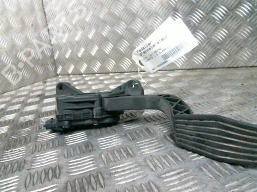 Used Pedal KIA CERATO I Hatchback (LD) [2004-2010]  20001245