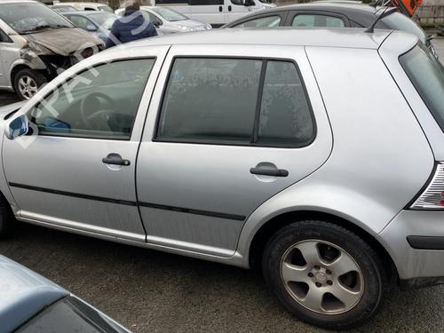 Right headlight VW GOLF IV (1J1) 1.9 TDI | BP31048961C29 