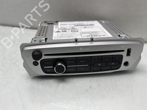 Radio RENAULT GRAND SCÉNIC III (JZ0/1_) 1.5 dCi (JZ09, JZ0D, JZ10, JZ14, JZ1G, JZ29, JZ2C) (110 hp) 32113228