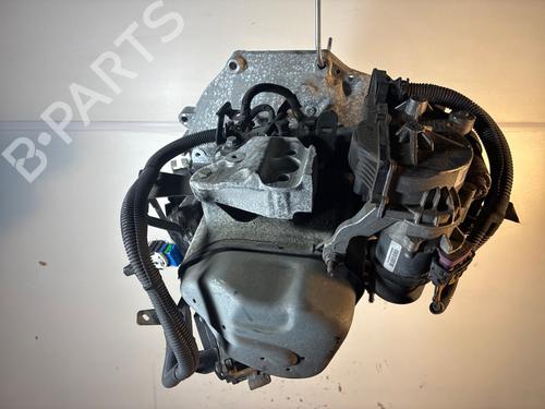 Caja de cambios Caja de cambios CITROËN C4 CACTUS 1.2 VTi 82 (82 hp) 36937728 36937728