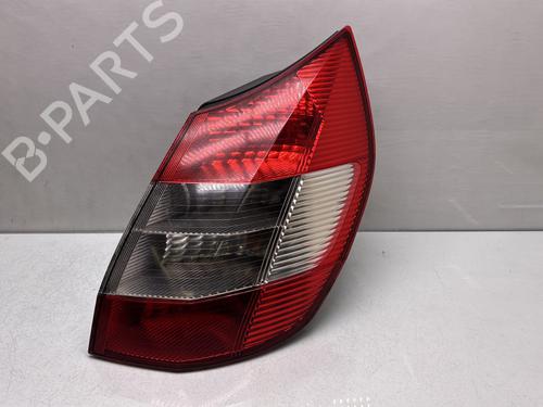 Used Right taillight RENAULT SCÉNIC II (JM0/1_) 1.6 (JM0C, JM0J, JM1B) (113 hp) 32230371