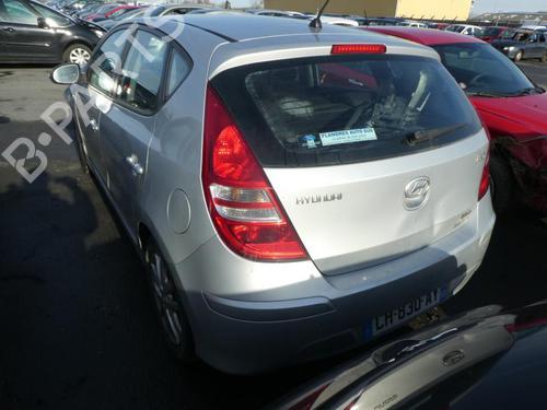 Gear lever HYUNDAI i30 (FD) 1.6 CRDi | BP20028815M90 