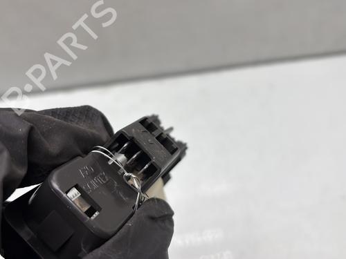 Interior roof light RENAULT CLIO I (B/C57_, 5/357_) 1.2 (5/357Y, 5/357K) | BP29507768I8 