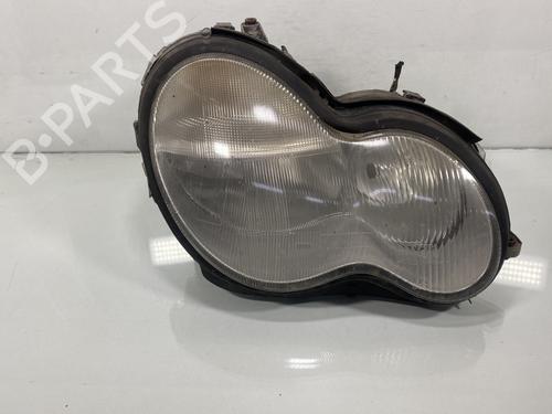 Used Right headlight Right headlight MERCEDES-BENZ C-CLASS (W203) C 200 CDI (203.004) (102 hp) 21957144 21957144