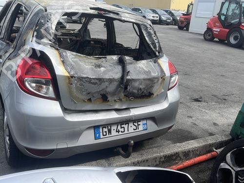 Right front fog light RENAULT CLIO III (BR0/1, CR0/1) 1.2 16V Hi-Flex (BR1U, CR1U) | BP30176914C31 