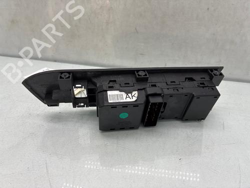 Left front window switch CHEVROLET CAPTIVA (C100, C140) 2.2 D 4WD | BP37172049I27 - Image 3