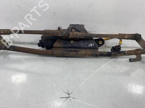 Essuie-glace moteur avant HYUNDAI SANTA FÉ I (SM) 2.0 CRDi 4x4 (125 hp) 30890501