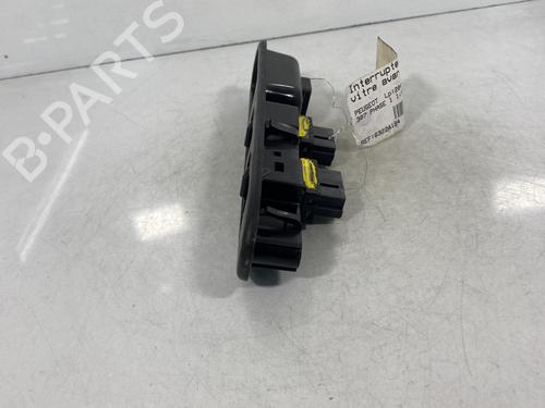 Used Left front window switch Left front window switch PEUGEOT 307 (3A/C) 1.4 HDi (68 hp) 21957043 21957043