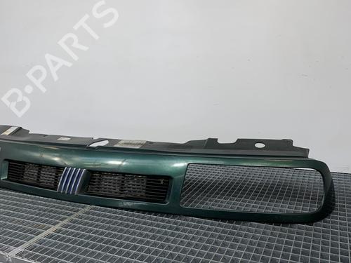Grille FIAT ULYSSE (220_) 2.1 TD | BP21489887C40 