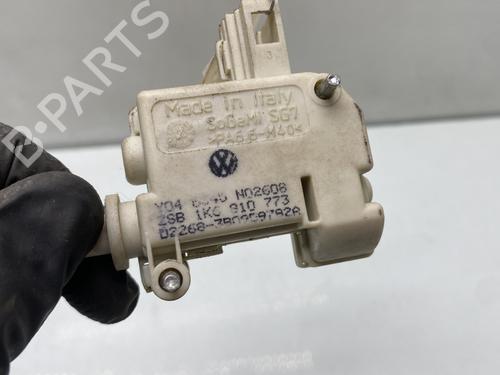 Moteur de trappe à carburant VW GOLF V (1K1) 1.9 TDI | BP30778002E18