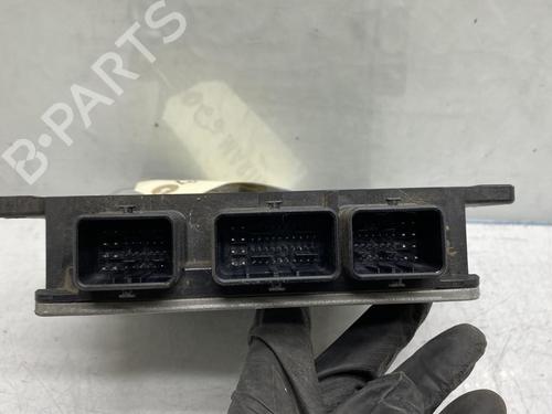 Used Engine control unit (ECU) RENAULT CLIO III Hatchback Van (SB_, SR_) [2005-2025]  19971902